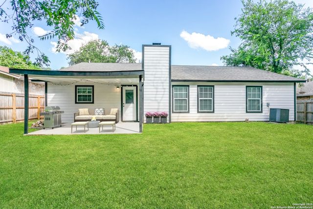 12211 Ecksminster, San Antonio, TX 78216
