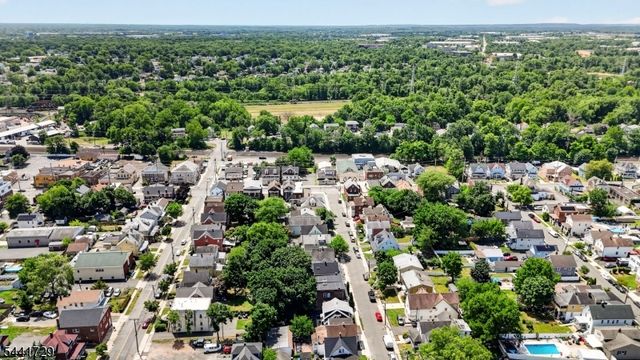18 Fisher Ave, Bound Brook Boro, NJ 08805