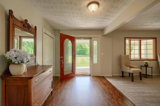 1915 Sitterley Road NW, Canal Winchester, OH 43110