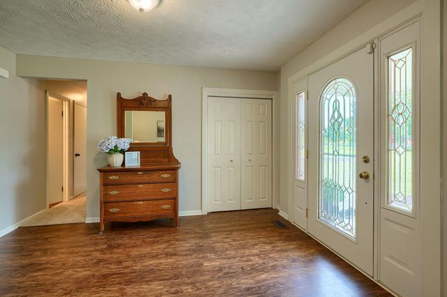 1915 Sitterley Road NW, Canal Winchester, OH 43110