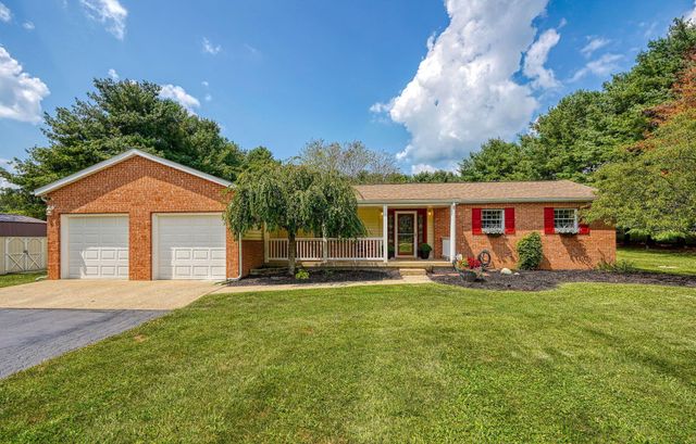 1915 Sitterley Road NW, Canal Winchester, OH 43110
