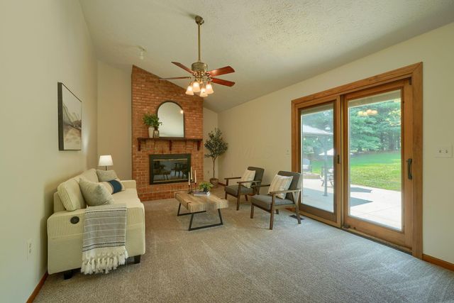 1915 Sitterley Road NW, Canal Winchester, OH 43110