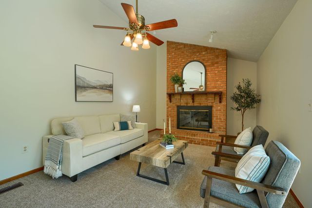1915 Sitterley Road NW, Canal Winchester, OH 43110