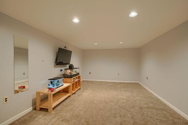 1915 Sitterley Road NW, Canal Winchester, OH 43110