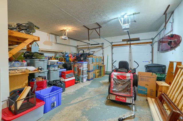 1915 Sitterley Road NW, Canal Winchester, OH 43110