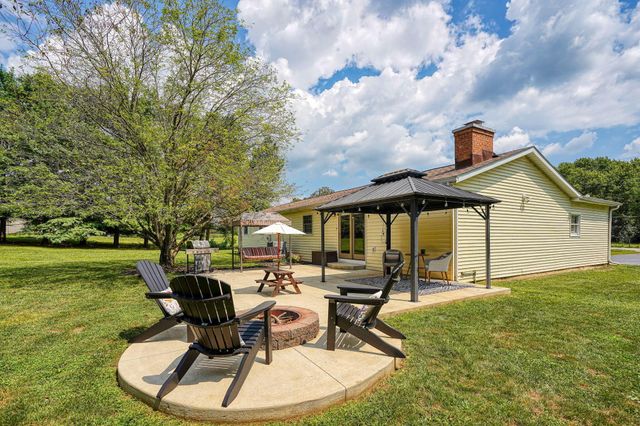1915 Sitterley Road NW, Canal Winchester, OH 43110