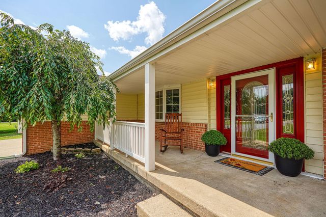 1915 Sitterley Road NW, Canal Winchester, OH 43110