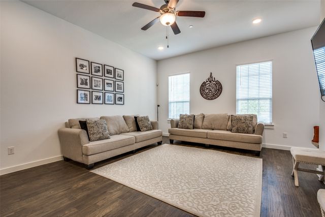 7223 Switchgrass Road, Frisco, TX 75033