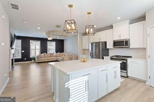 6504 Brooklake Court SE, Mableton, GA 30126