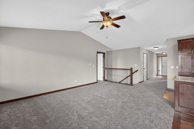570 NE Badger Lane, Waukee, IA 50263
