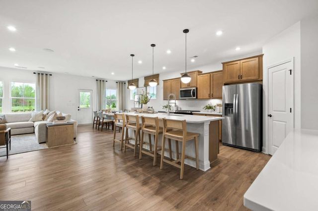 808 Tupelo Way, Villa Rica, GA 30180