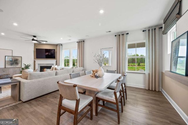 808 Tupelo Way, Villa Rica, GA 30180