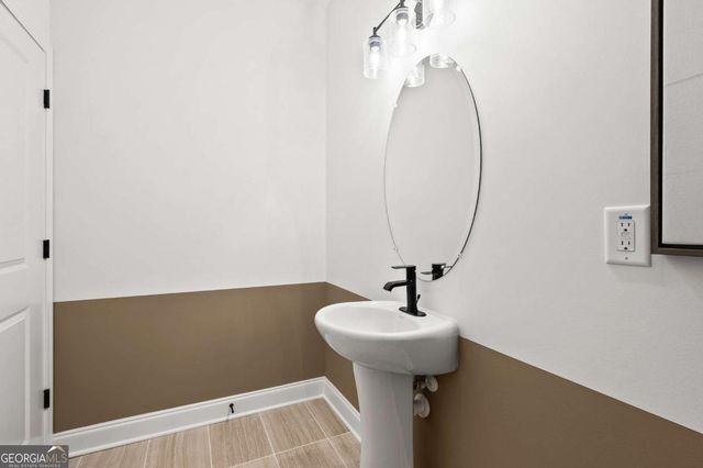 808 Tupelo Way, Villa Rica, GA 30180