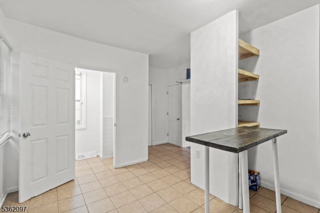 254 S 10Th St, Newark City, NJ 07103