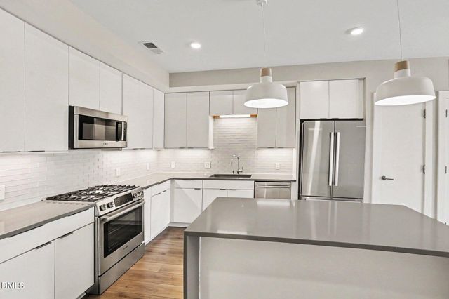 214 Hunt Street 710, Durham, NC 27701