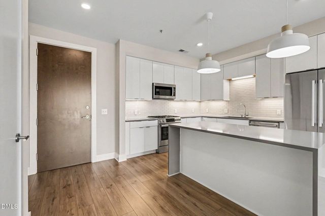 214 Hunt Street 710, Durham, NC 27701