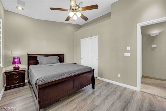 6003 Lone Creek Circle, Las Vegas, NV 89103