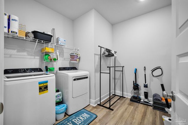 8640 Bluebell St, Milton, FL 32583