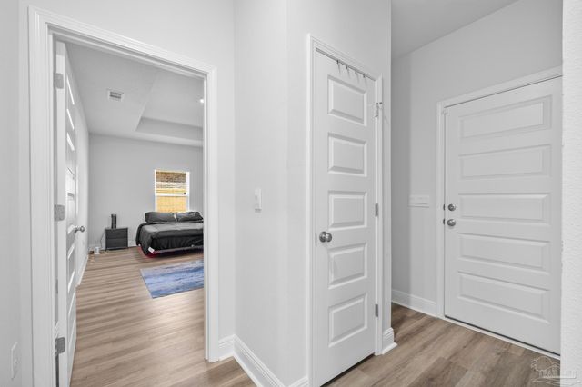 8640 Bluebell St, Milton, FL 32583