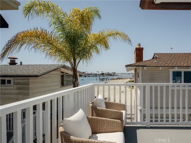 2715 Cove, Corona Del Mar, CA 92625