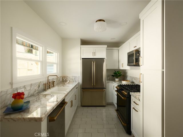 2715 Cove, Corona Del Mar, CA 92625