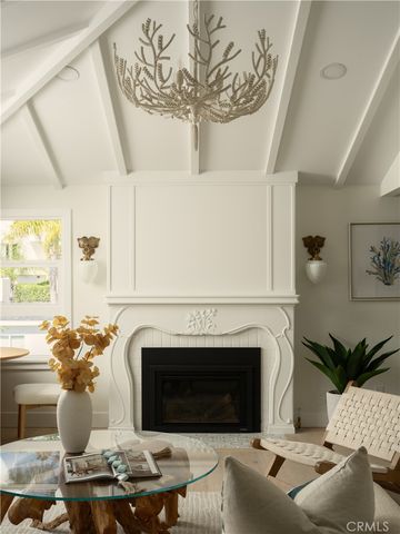 2715 Cove, Corona Del Mar, CA 92625