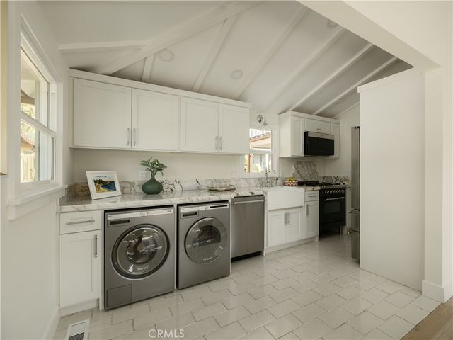 2715 Cove, Corona Del Mar, CA 92625