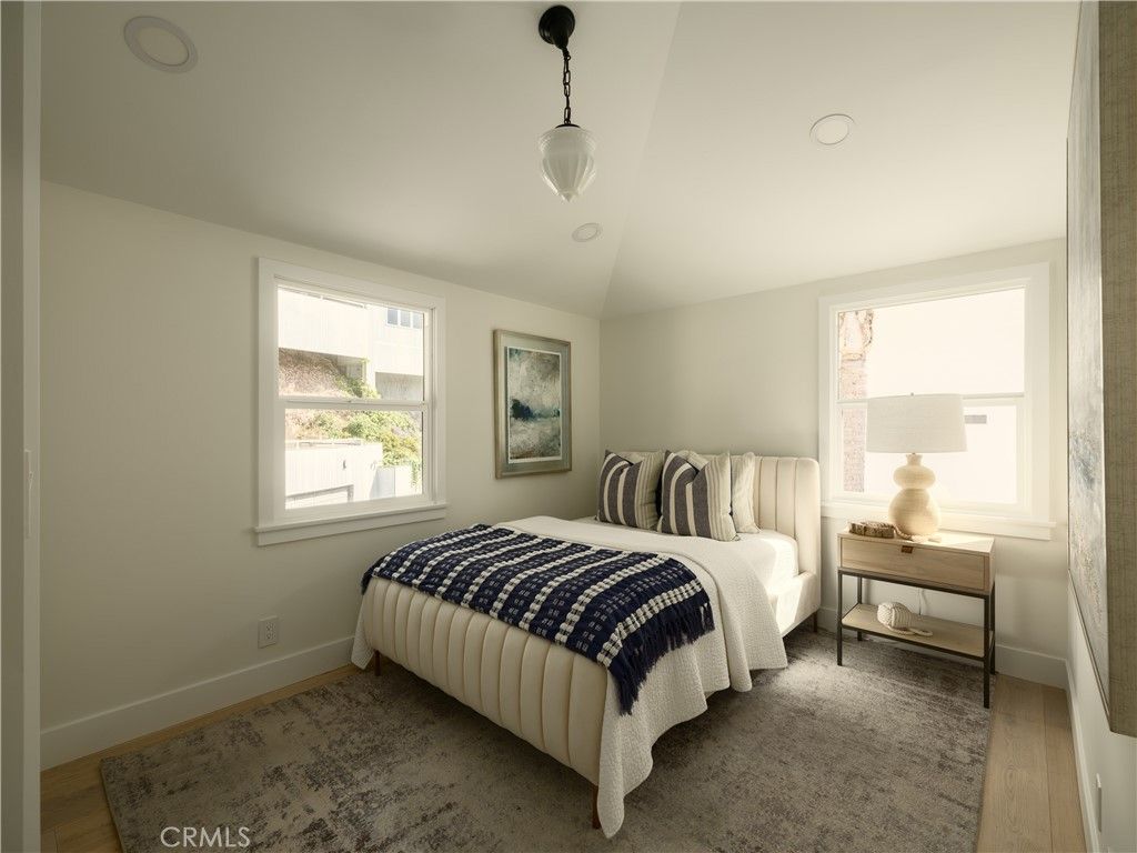 Image 17 of property listing at 2715 Cove, Corona Del Mar, CA 92625