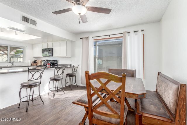 4732 W DAVIS Road, Glendale, AZ 85306