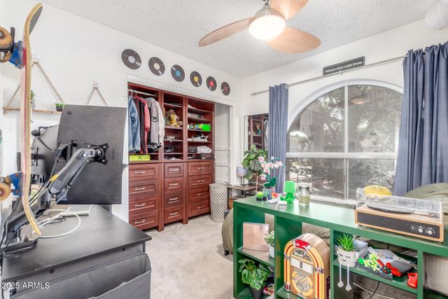 4732 W DAVIS Road, Glendale, AZ 85306