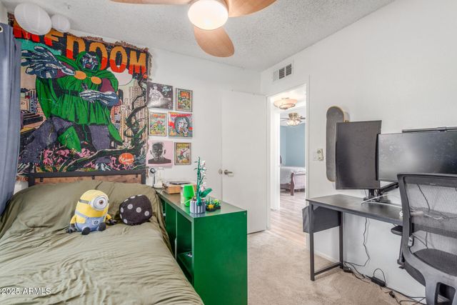 4732 W DAVIS Road, Glendale, AZ 85306