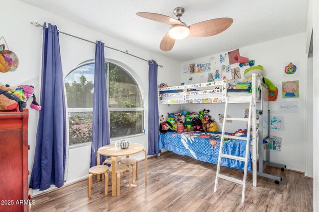 4732 W DAVIS Road, Glendale, AZ 85306