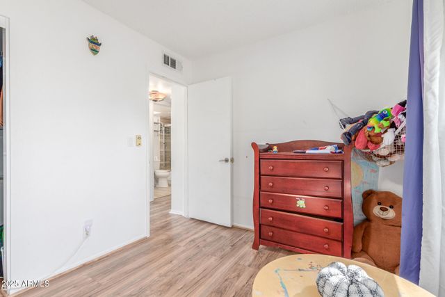 4732 W DAVIS Road, Glendale, AZ 85306
