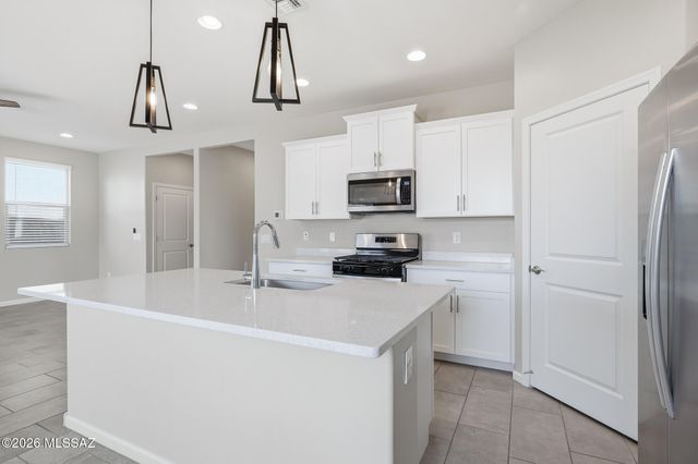 11926 W Charismatic Drive, Marana, AZ 85653