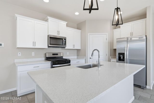 11926 W Charismatic Drive, Marana, AZ 85653