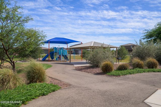 11926 W Charismatic Drive, Marana, AZ 85653
