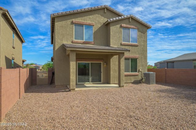11926 W Charismatic Drive, Marana, AZ 85653