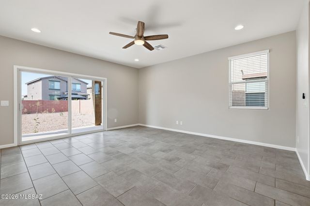11926 W Charismatic Drive, Marana, AZ 85653