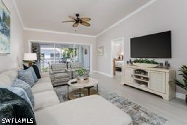 7046 Barrington CIR 202, Naples, FL 34108