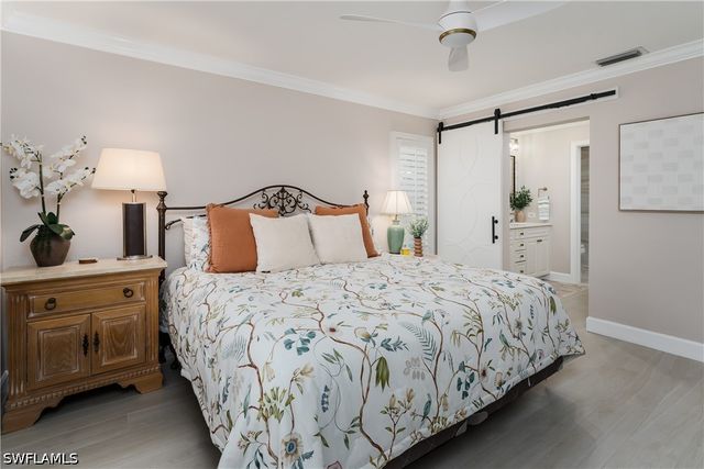 7046 Barrington CIR 202, Naples, FL 34108
