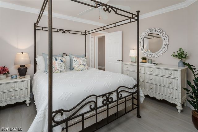 7046 Barrington CIR 202, Naples, FL 34108
