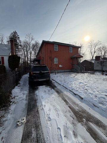 15 Eliot St A, Framingham, MA 01702