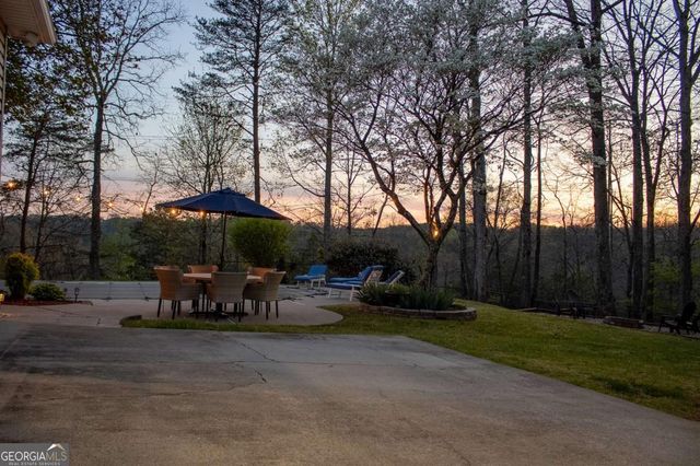 141 Chambers Mountain, Mineral Bluff, GA 30559
