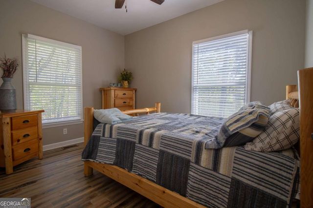 141 Chambers Mountain, Mineral Bluff, GA 30559