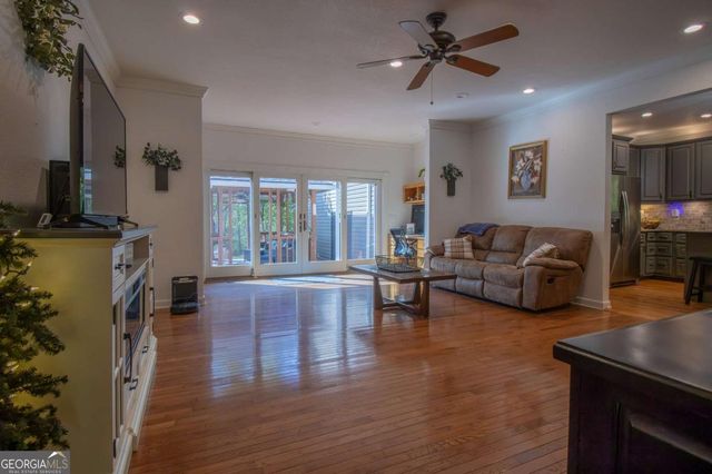 141 Chambers Mountain, Mineral Bluff, GA 30559