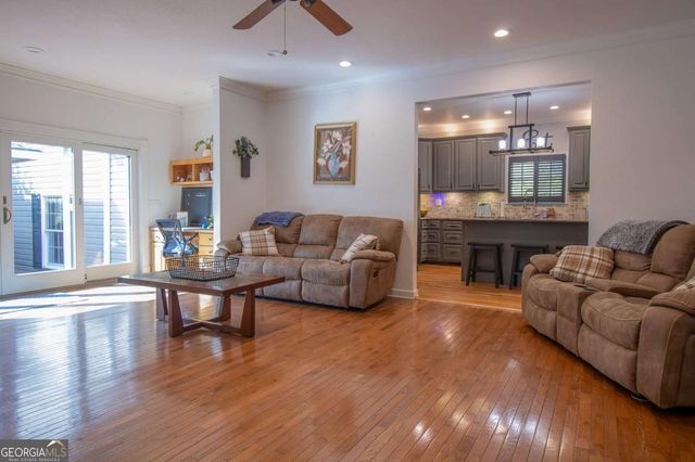 141 Chambers Mountain, Mineral Bluff, GA 30559
