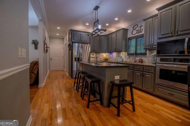 141 Chambers Mountain, Mineral Bluff, GA 30559