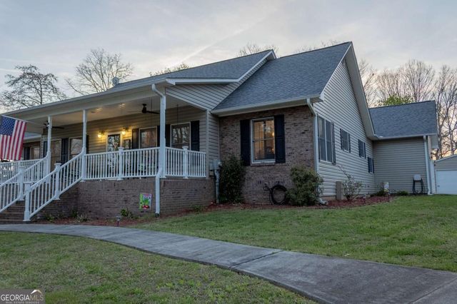 141 Chambers Mountain, Mineral Bluff, GA 30559