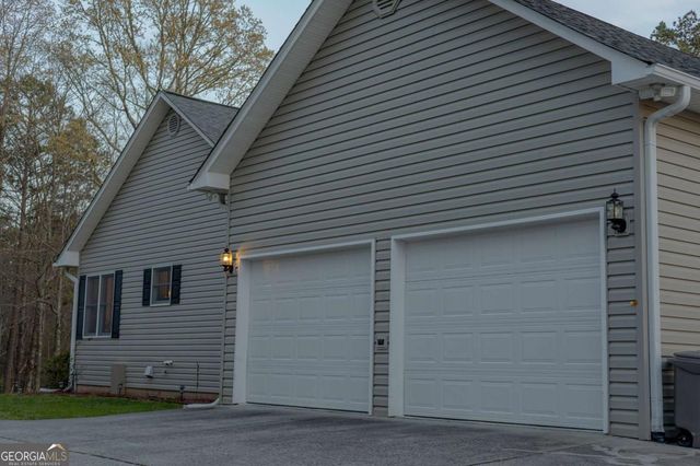 141 Chambers Mountain, Mineral Bluff, GA 30559
