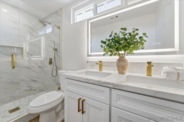 8686 Perseus Rd, San Diego, CA 92126